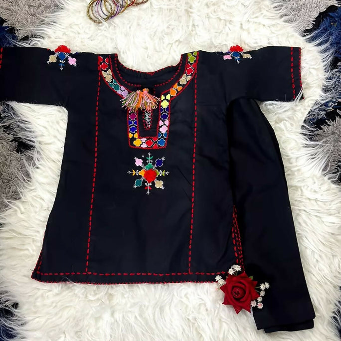 Kids Fitt Girls Black Hand Embroidered Khaddar 2 Piece Suit – Straight Trousers