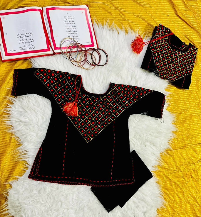 Kids Fitt Girls Black Hand Embroidered Khaddar 2 Piece Suit – Tassel Detail