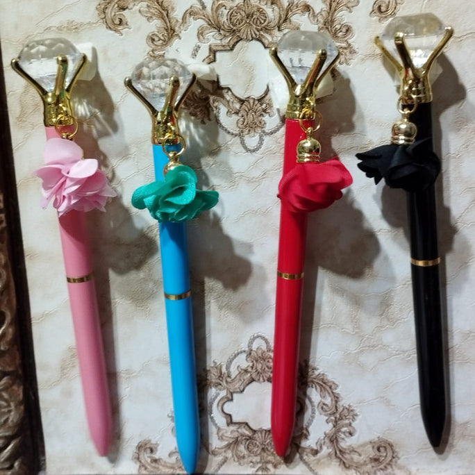 01 Pc Diamond Flower Metal Ballpoint pen 1Pcs Crystal Ballpoint Pens Metal Big Diamond Pen Creativity School Stationery 1.0mm Rotating Writing Tool Advertising Office Cute Rotary Ball pens Business pen office School writing supplies