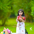 Kids Fitt Girls White Hand Embroidered Khaddar/Lawn 2 Piece Suit – Cherry Embroidery