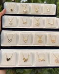 1KG Mixed Fashion Jewelry & Hair Accessories Bundle – 65–70 Pieces