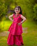 Kids Fitt Girls Fuchsia Pink Hand Embroidered Khaddar/Lawn 2 Piece Suit – Gharara