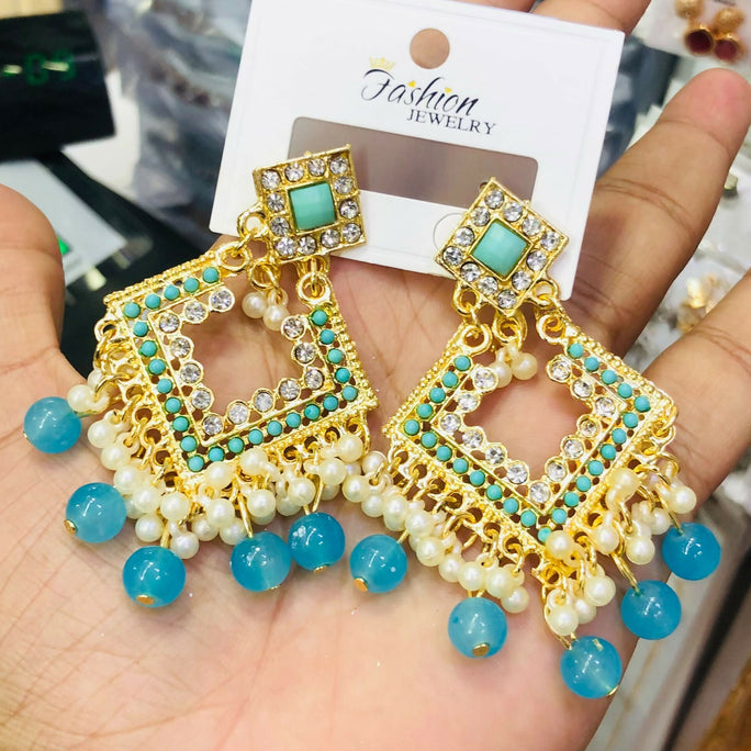 Pair of Elegant Geometric Kundan Square Drop Earrings